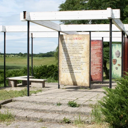 Libice nad Cidlinou - Památník pod hradištěm