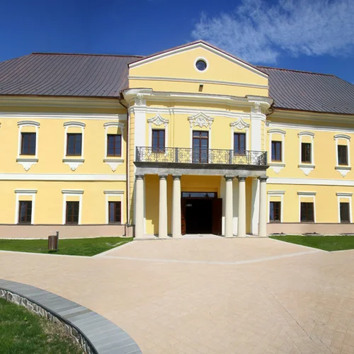 Kaštieľ Snina
