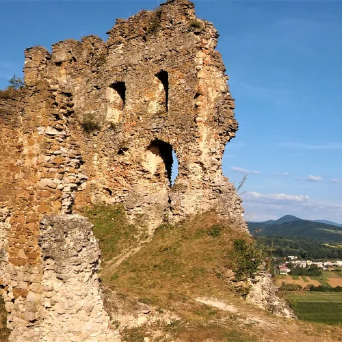 Hrad Čičva