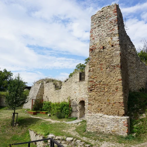 Hrad Lukov