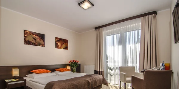 Comfort s bočním výhledem na jezero (32 m²)