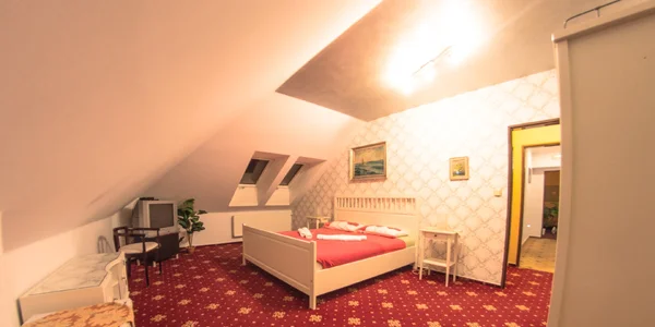 Apartmán 15 s rohovou vaňou