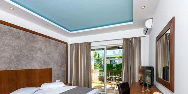Dvoulůžkový pokoj s 1 přistýlkou (25 m²)