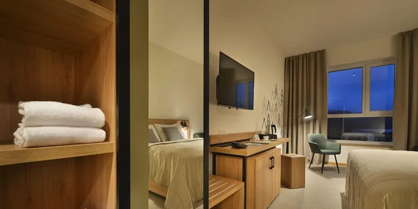 Deluxe Double Room s výhľadom na jazero (25 m²)