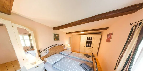 Apartmán B