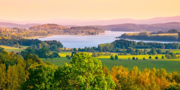 Pobyt ve vybaveném apartmánu 
s výhledem na Lipno