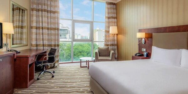 4* hotel DoubleTree by Hilton: 
snídaně a wellness