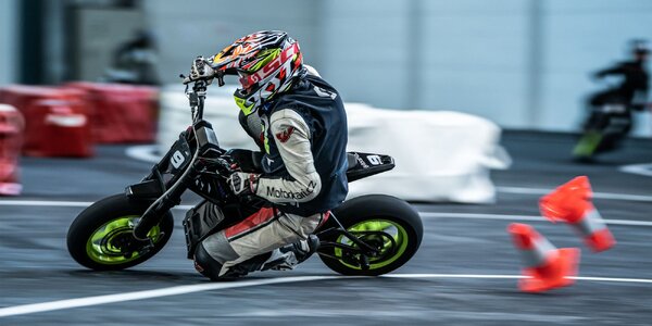 Hodinový zážitek 
s elektrickou motorkou v Pitlandu