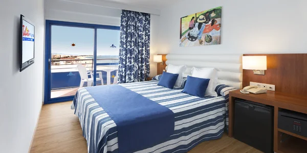 Dvoulůžkový pokoj Superior s bočním výhledem na moře (20 m²)