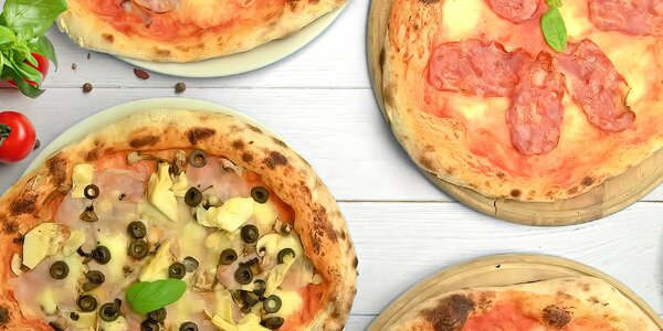 1 nebo 2 pizzy (⌀ 35 cm) 
od rodilého Itala