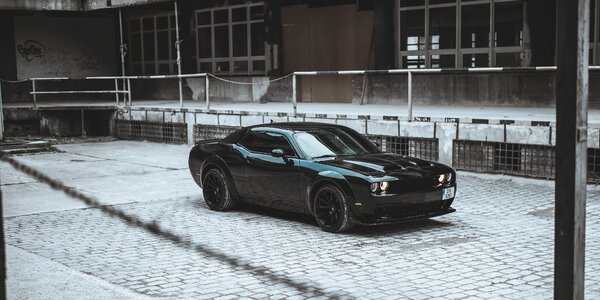 Superjízda v Dodge Challenger 
až 15–60 minut