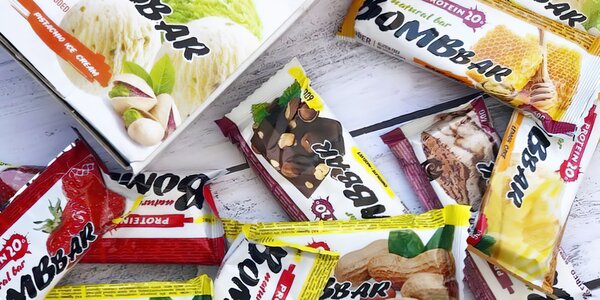 Proteinové tyčinky bez cukru 
a lepku: různé příchutě