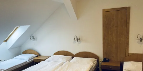 Pokoj Economy – čtyřlůžkový