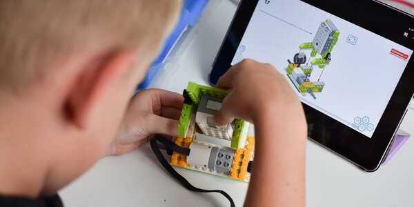 Kurz vzdělávací robotiky 
pro děti od 4 do 13 let