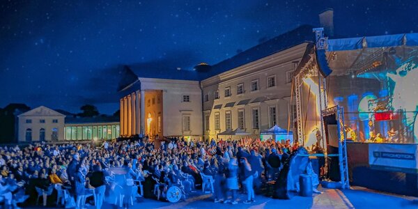 Vybraná představení 
pod širým nebem – Kačina