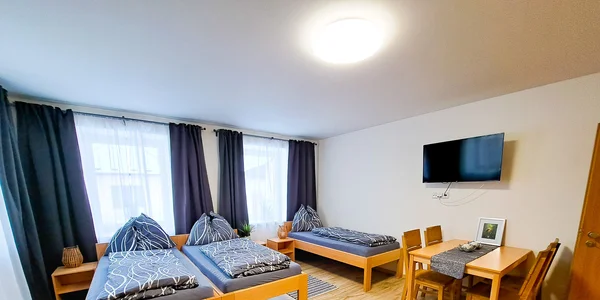 Apartmán se 2 ložnicemi (90 m²)