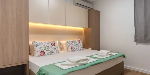 Jednoizbový apartmán s bočným výhľadom na more 2