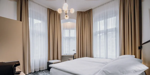 Deluxe dvojlôžková izba s výhľadom (20 m²)