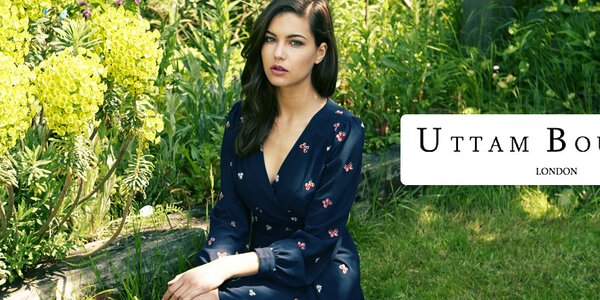Něžná dámská móda Uttam Boutique