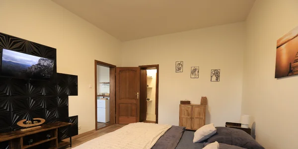 Pokoj č. 1 (60 m²)