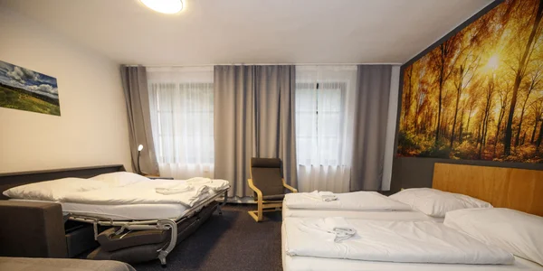 Štvorlôžková izba s vaňou a prístelkou