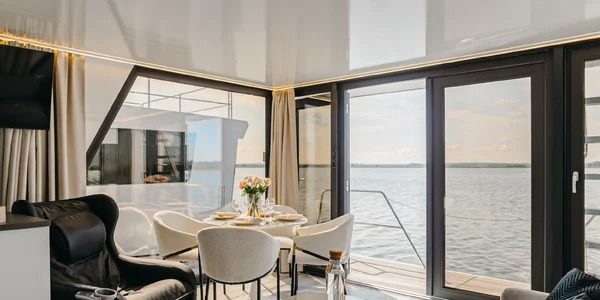 Houseboat Standard (40 m²)