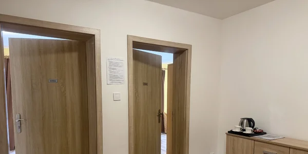 Rodinná dvojspálňová izba (2+1, 3+1)