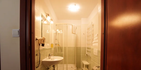 Dvojlôžková izba s prístelkou (18–21 m²)
