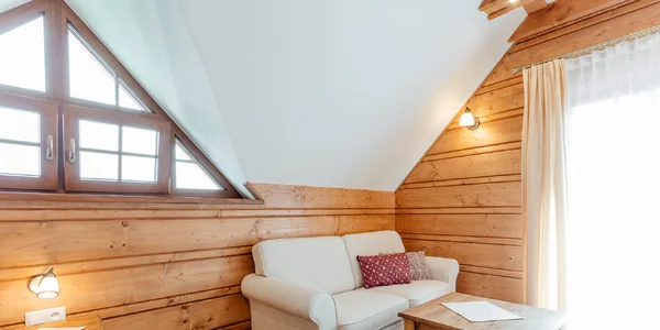 Lux – dvojlôžkový (30 m²)