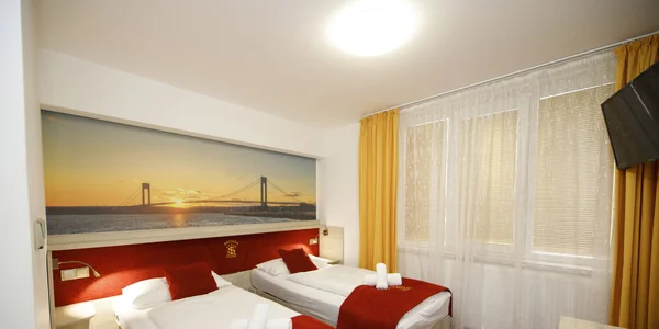 Čtyřlůžkový pokoj (20 m²)