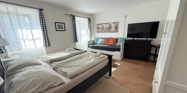 Dvojlůžkový apartmán s přistýlkou