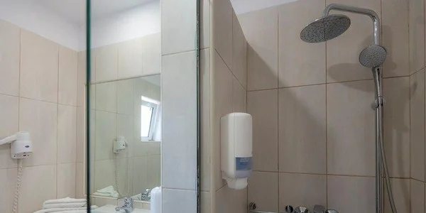 Rodinný pokoj Superior - boční výhled na moře (40 m²)