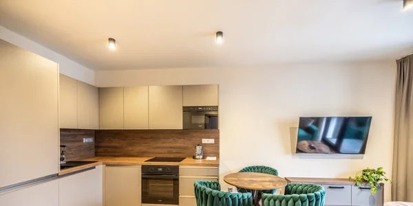 Apartmán s balkónom (45 m²)