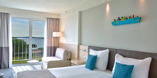 Izba Superior, čiastočný výhľad na more (22 m²)