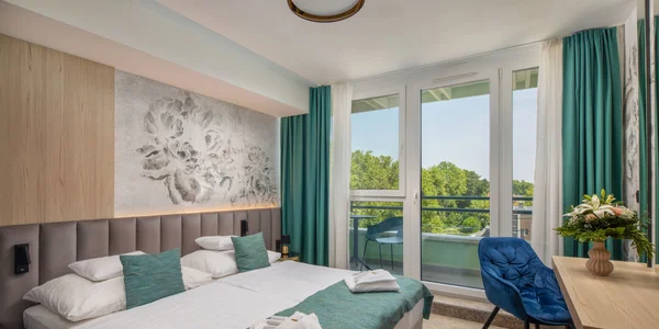 Dvoulůžkový pokoj Standard s balkonem (24 m²)