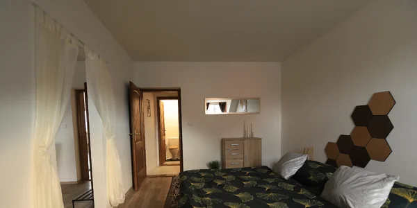 Pokoj č. 5 (58 m²)