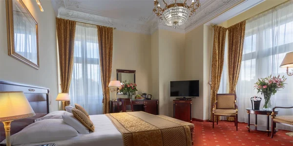 Dvoulůžkový pokoj Deluxe s balkonem (30–46 m²)