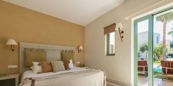 Dvoulůžkový pokoj se sdíleným bazénem (24 m²)