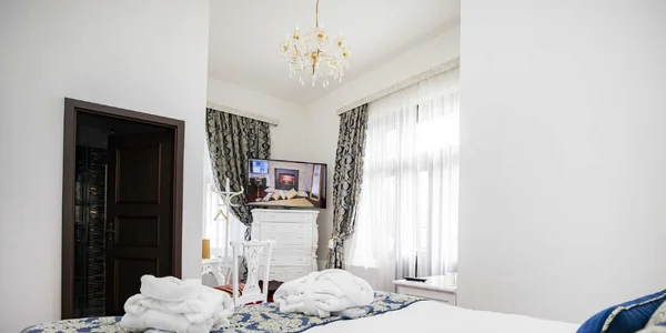 206 Zámecký pokoj - terasa (18–32 m²)