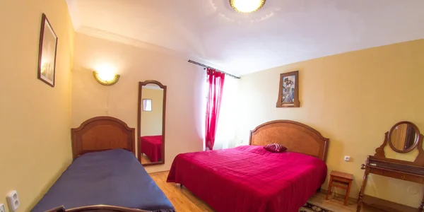 Trojlôžková izba
