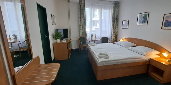 Dvoulůžkový pokoj (24 m²)