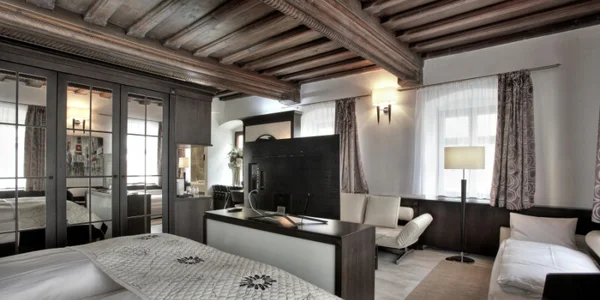 Triple room v depandanci (Panská ulica) (35 m²)