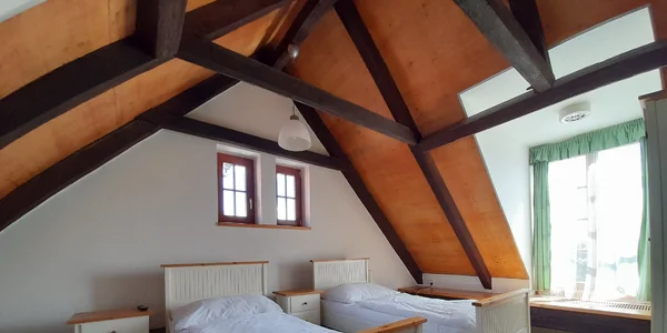 Superior Hostinský päťlôžkový izba (dve spálne) (38 m²)
