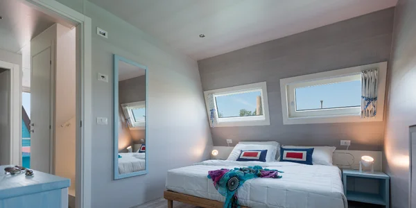 Houseboat Lagoon (65 m²)