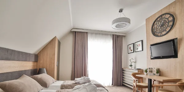 Izba Štandard s balkónom (18 m²)