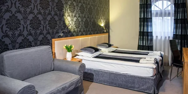 Dvojlôžková izba Standard s prístelkou (17 m²)
