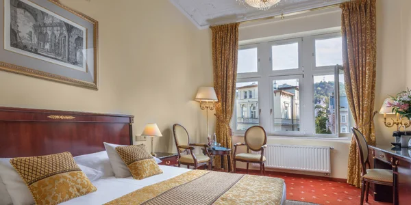 Dvoulůžkový pokoj Deluxe (30–46 m²)