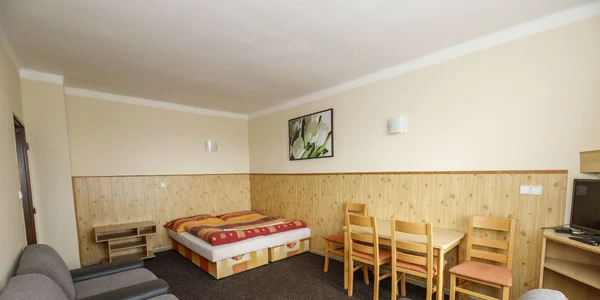 Čtyřlůžkový pokoj s výhledem a balkónem​ (hlavní budova)
