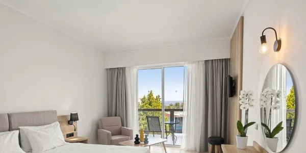 Dvoulůžkový pokoj Superior, výhled na moře (25–28 m²)