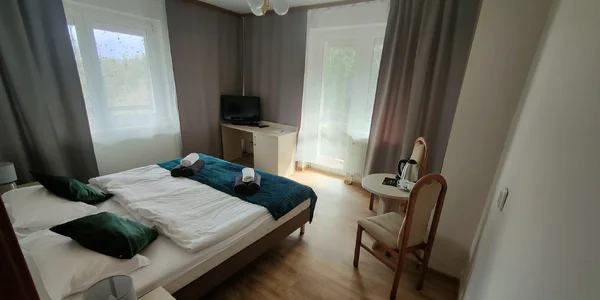 Dvojlôžková izba (12 m²)